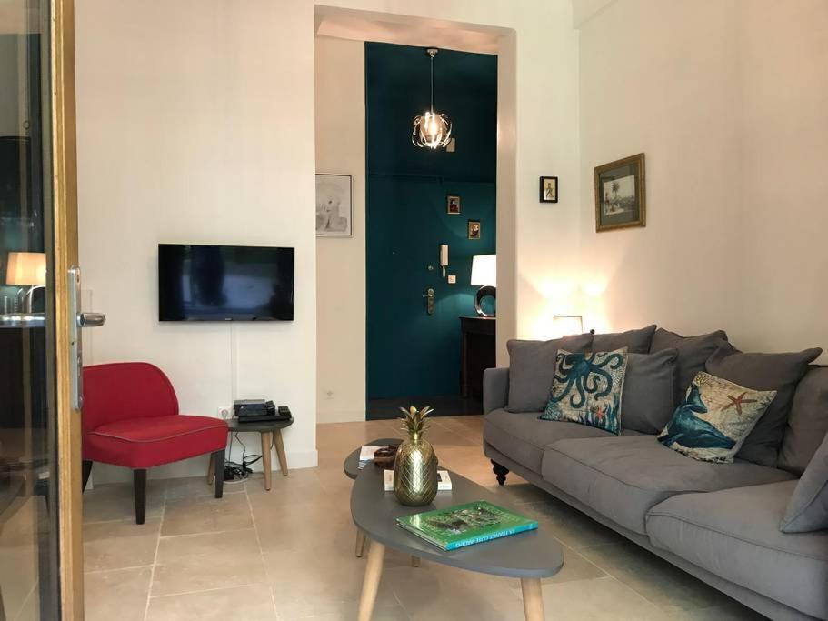 Homelivia, Luxueux Appartement Avec Jardin Prive Nizza Esterno foto