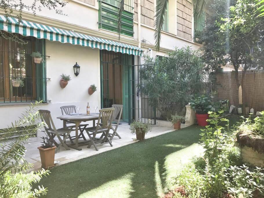 Homelivia, Luxueux Appartement Avec Jardin Prive Nizza Esterno foto