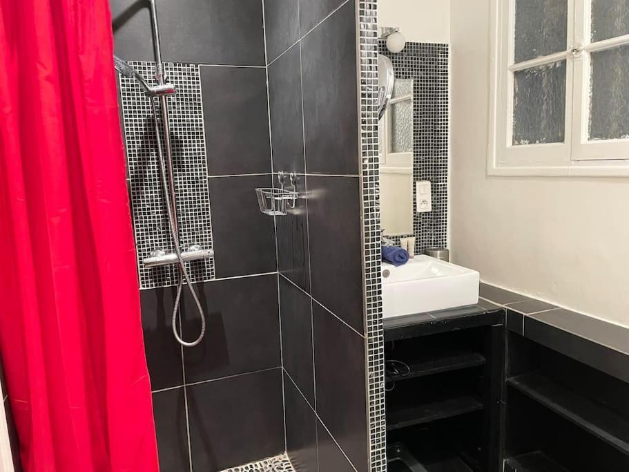 Homelivia, Luxueux Appartement Avec Jardin Prive Nizza Esterno foto